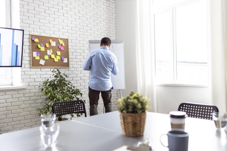 bekerja di startup