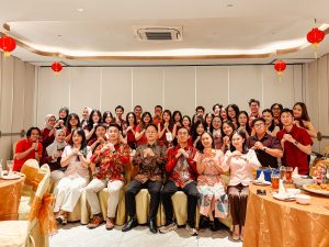 bosshire rayakan tahun baru kuda